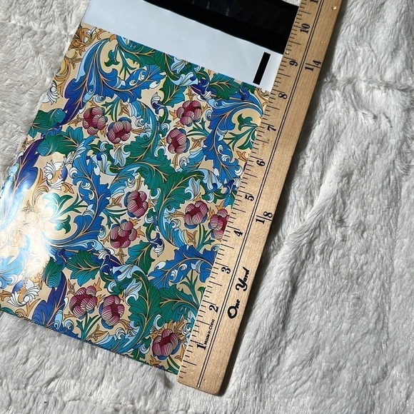 6” x 9” Poly Mailers Floral Paisley print poly mailers- 40 self sealing mailers - Picture 10 of 11